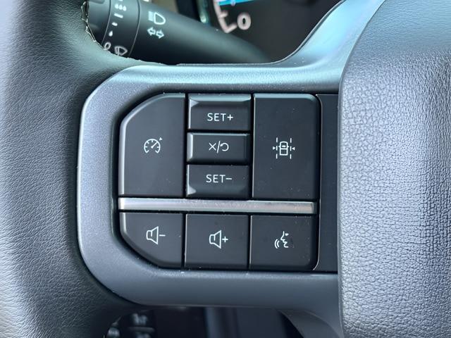 2023 Ford F-150 - $42,995