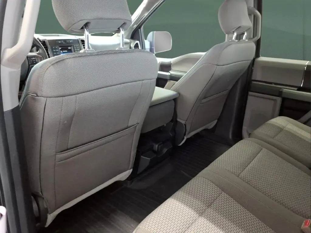 2017 Ford F-150 - $15,995