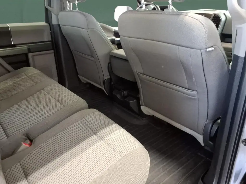 2017 Ford F-150 - $15,995