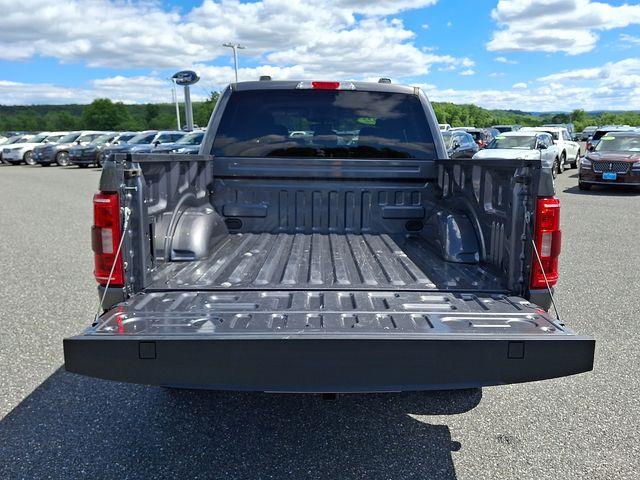 2022 Ford F-150 - $38,985