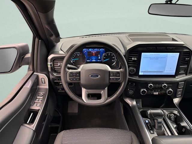 2023 Ford F-150 - $43,995