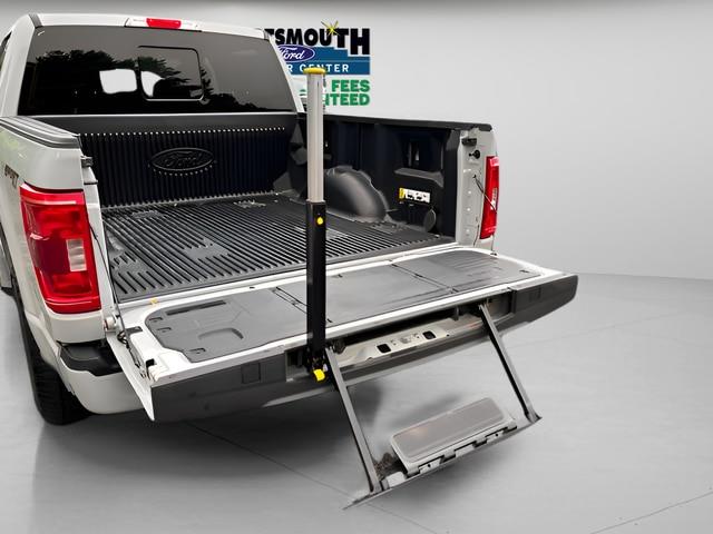 2023 Ford F-150 - $43,995