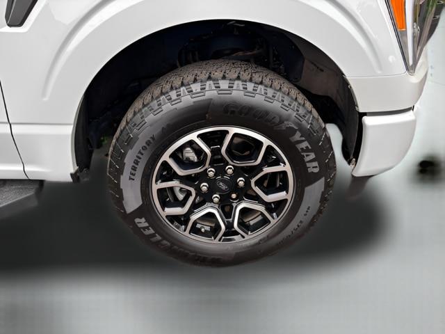2023 Ford F-150 - $43,995