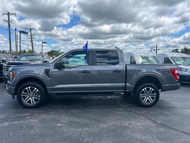 2023 Ford F-150 - $37,995