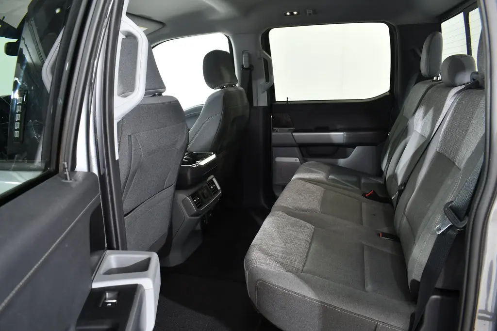2023 Ford F-150 - $32,755