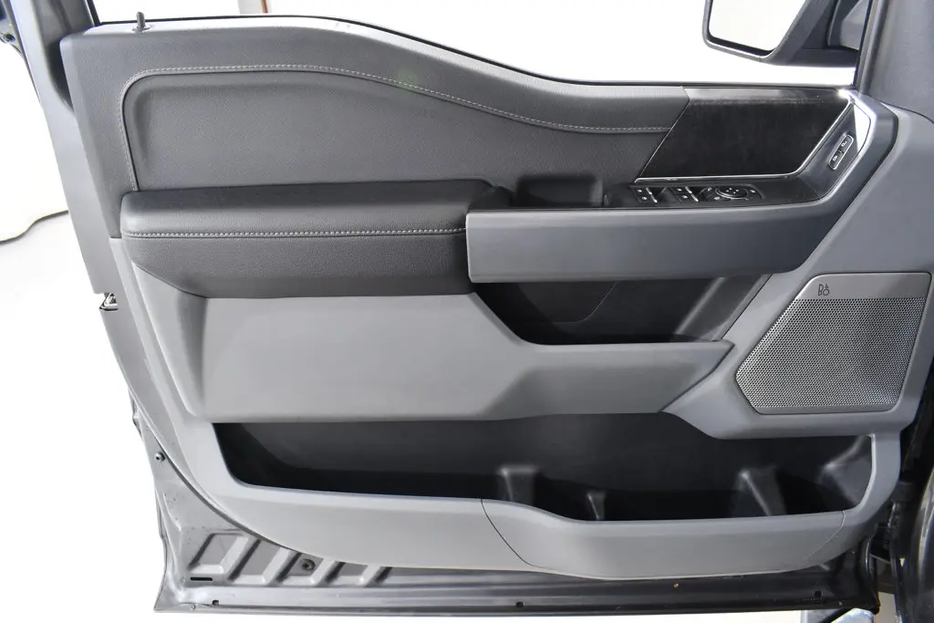 2023 Ford F-150 - $32,755