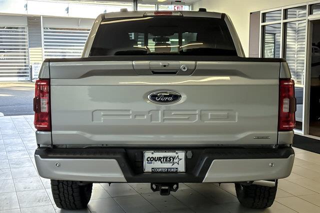 2023 Ford F-150 - $37,879
