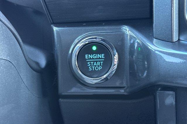 2023 Ford F-150 - $37,879