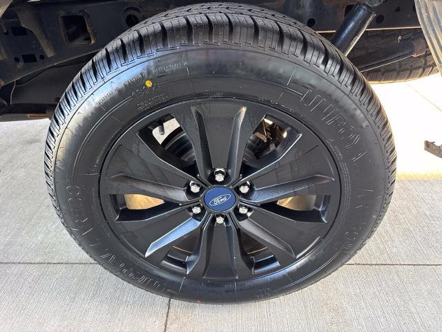 2020 Ford F-150 - $22,700