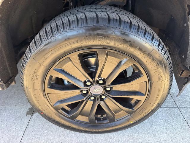 2020 Ford F-150 - $22,700