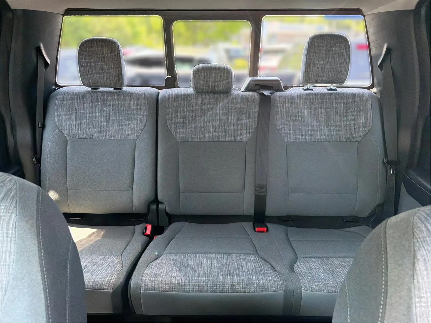 2022 Ford F-150 - $42,775