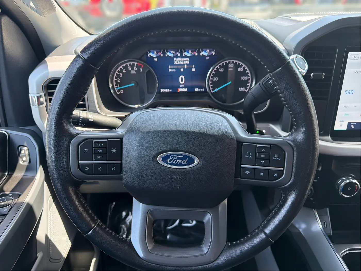 2022 Ford F-150 - $42,775