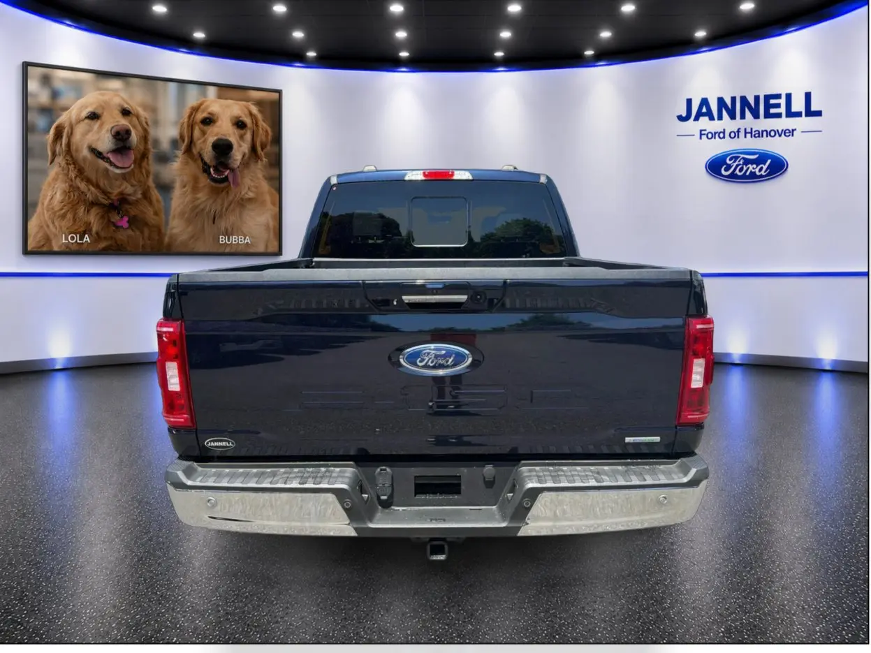 2022 Ford F-150 - $42,775