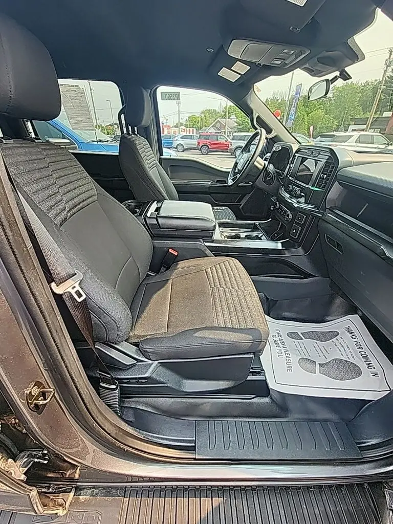 2023 Ford F-150 - $38,995