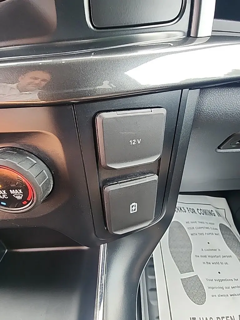 2023 Ford F-150 - $38,995