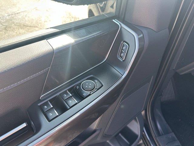 2023 Ford F-150 - $52,975