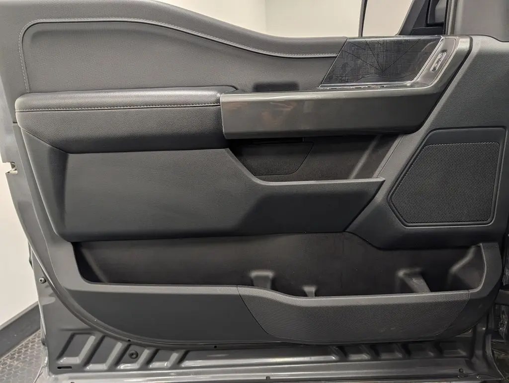 2023 Ford F-150 - $37,931