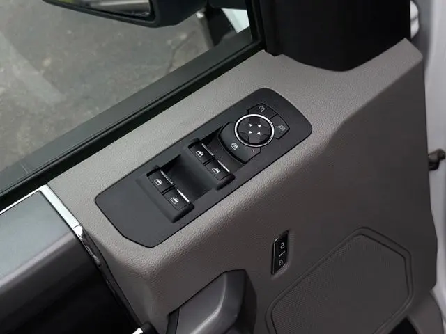 2019 Ford F-150 - $14,000