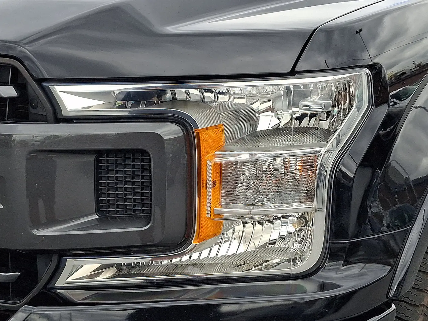2020 Ford F-150 - $25,995