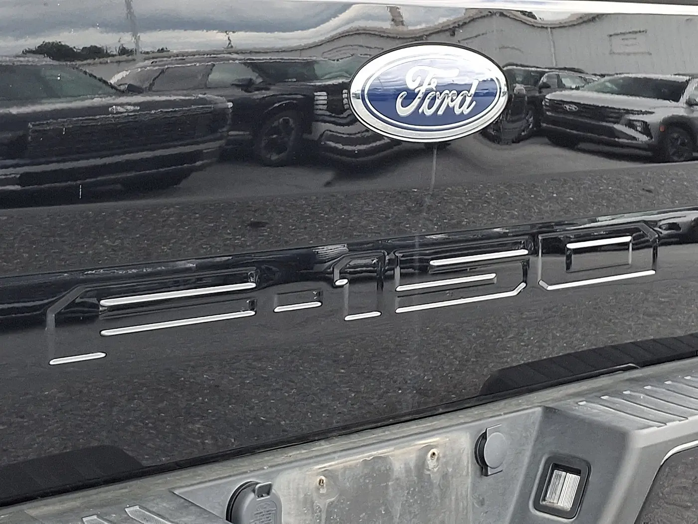 2020 Ford F-150 - $25,995