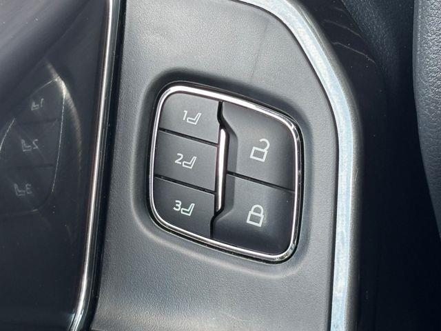 2023 Ford F-150 - $44,495