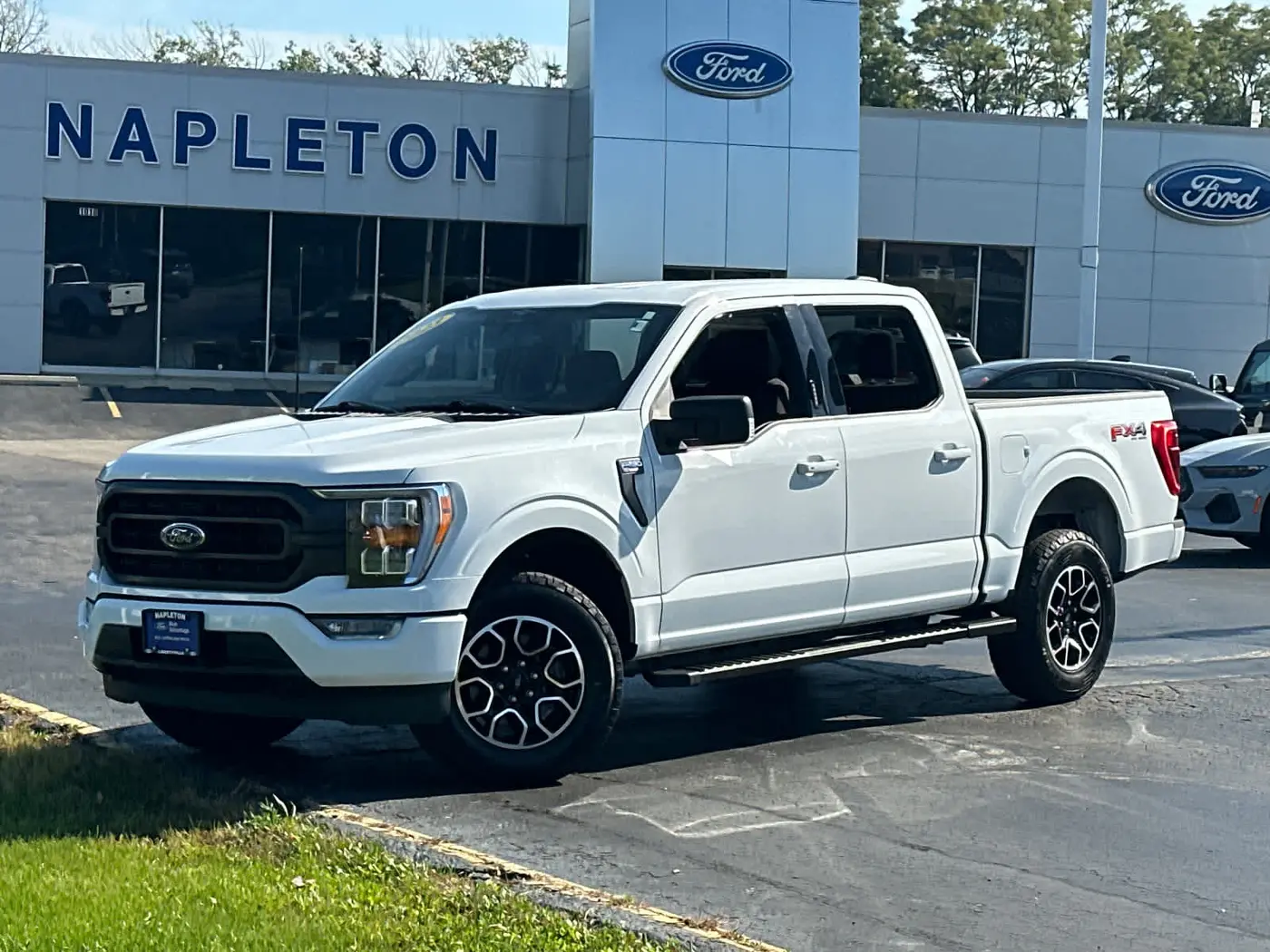 2023 Ford F-150 - $37,990