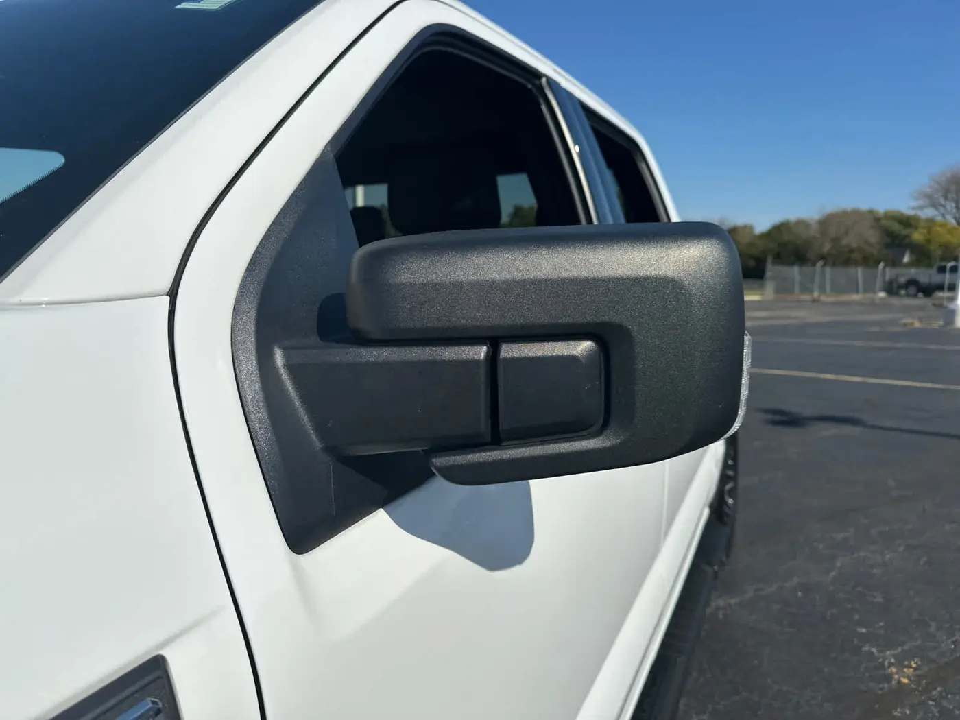 2023 Ford F-150 - $37,990