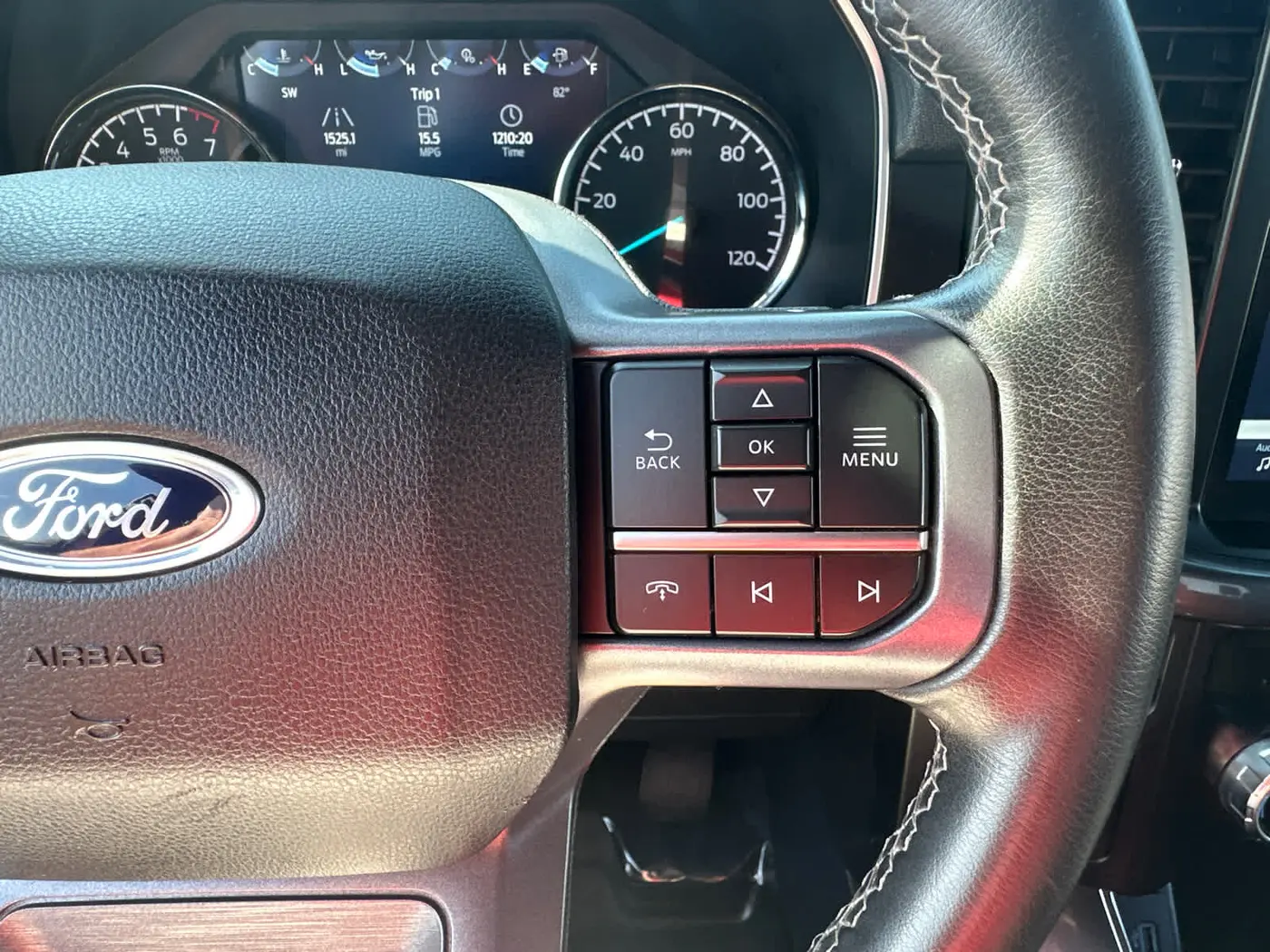 2023 Ford F-150 - $37,990