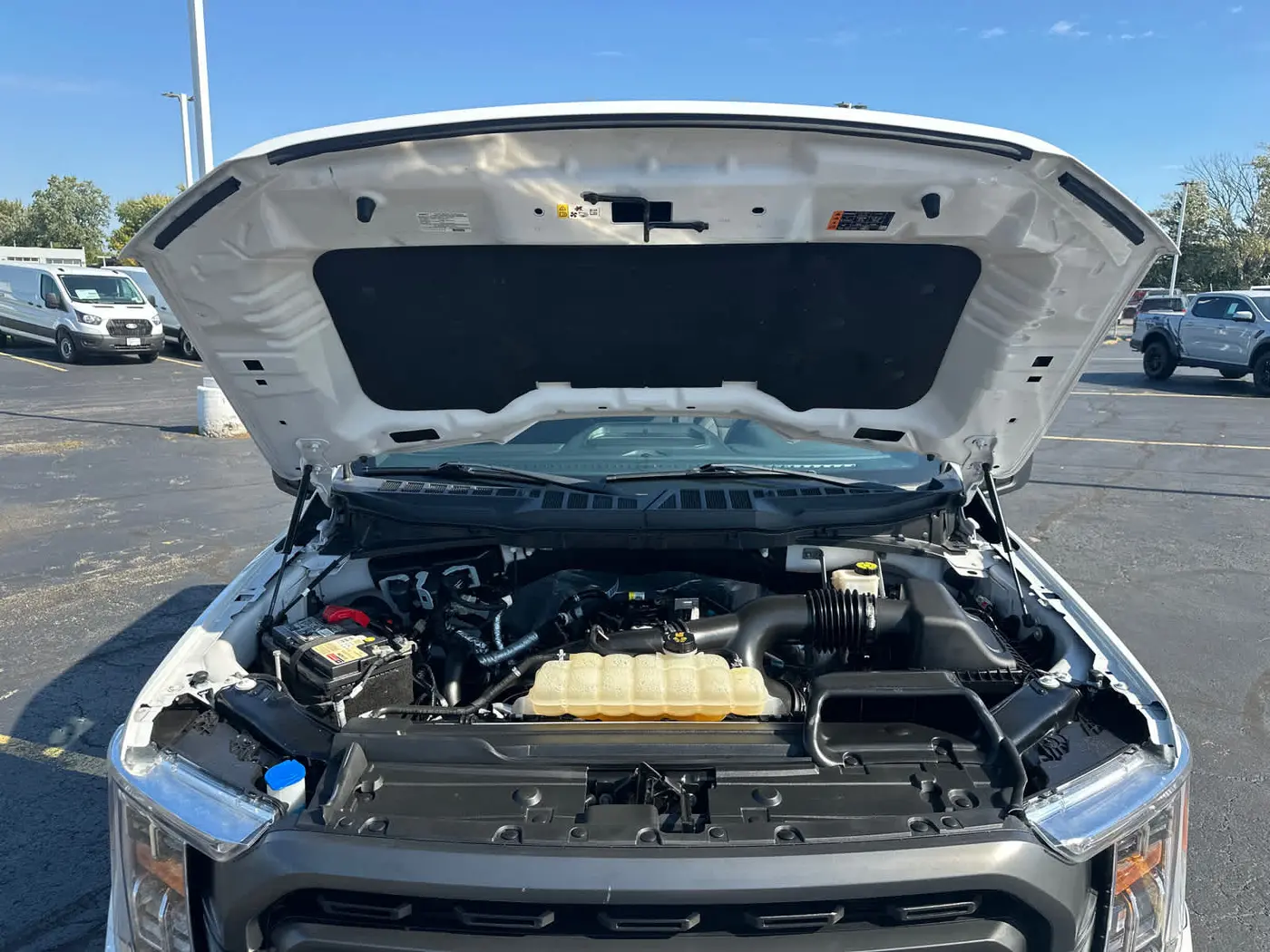 2023 Ford F-150 - $37,990