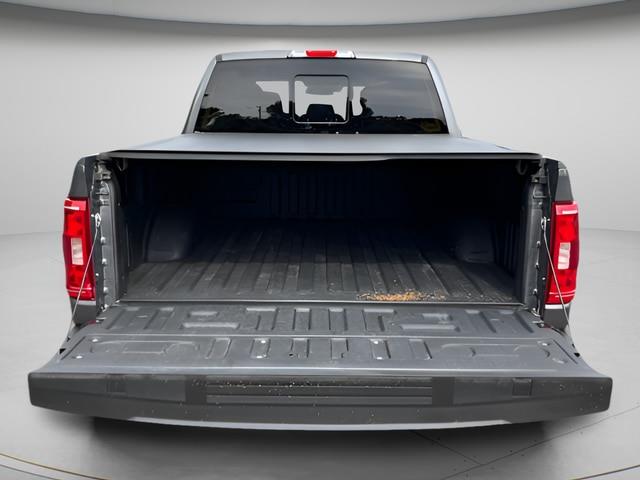 2023 Ford F-150 - $42,995