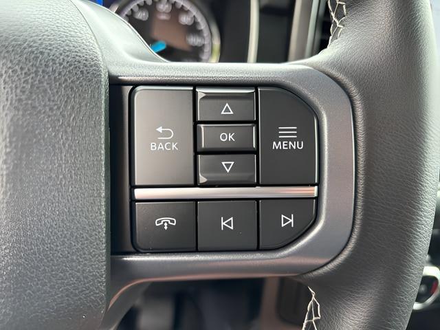 2023 Ford F-150 - $42,995
