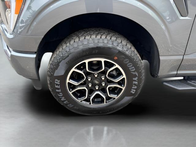 2023 Ford F-150 - $42,995