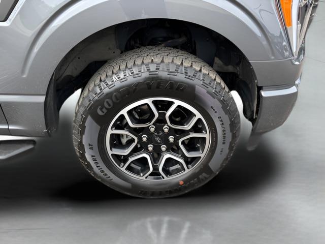 2023 Ford F-150 - $42,995