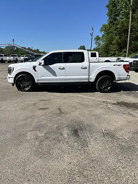 2023 Ford F-150 - $49,911