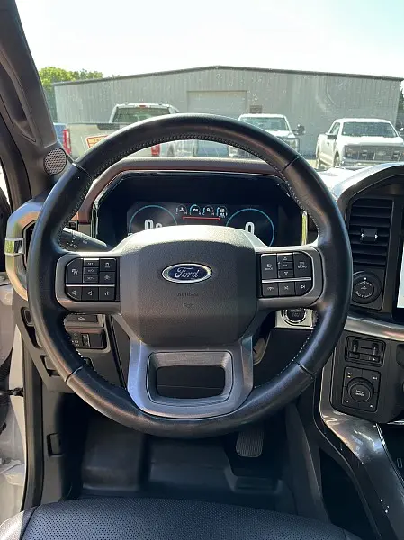 2023 Ford F-150 - $49,911
