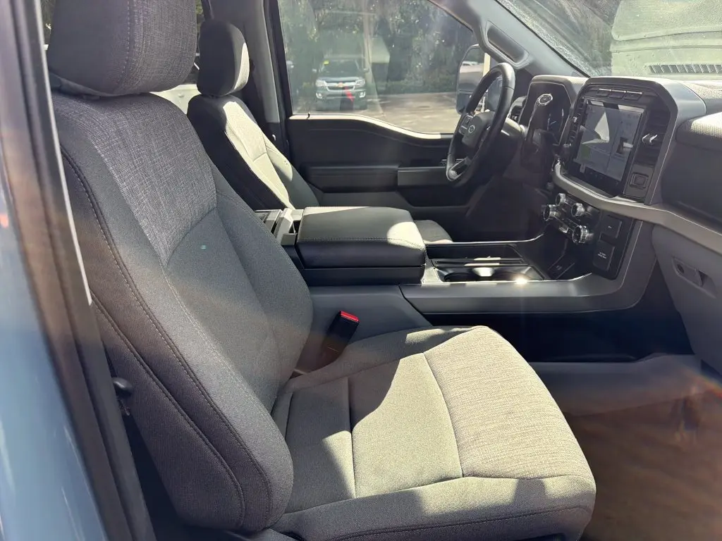 2023 Ford F-150 - $40,300