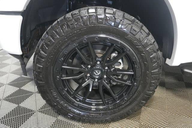 2020 Ford F-150 - $31,500