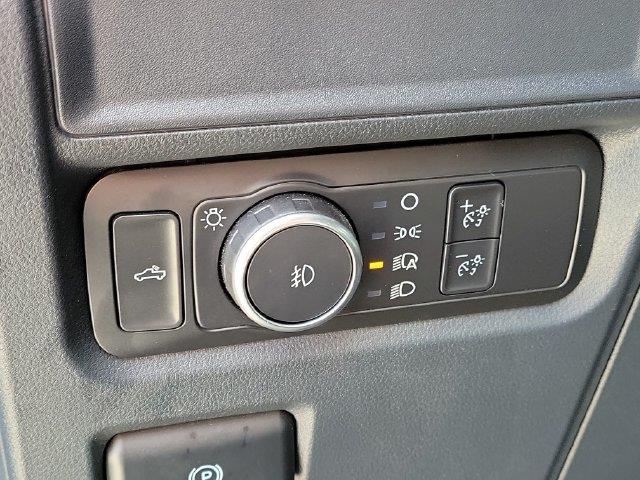 2022 Ford F-150 - $26,000