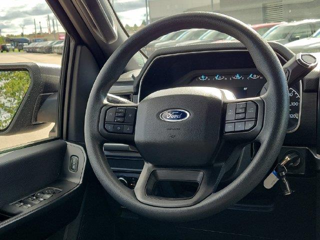 2022 Ford F-150 - $26,000