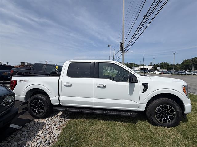 2022 Ford F-150 - $40,990