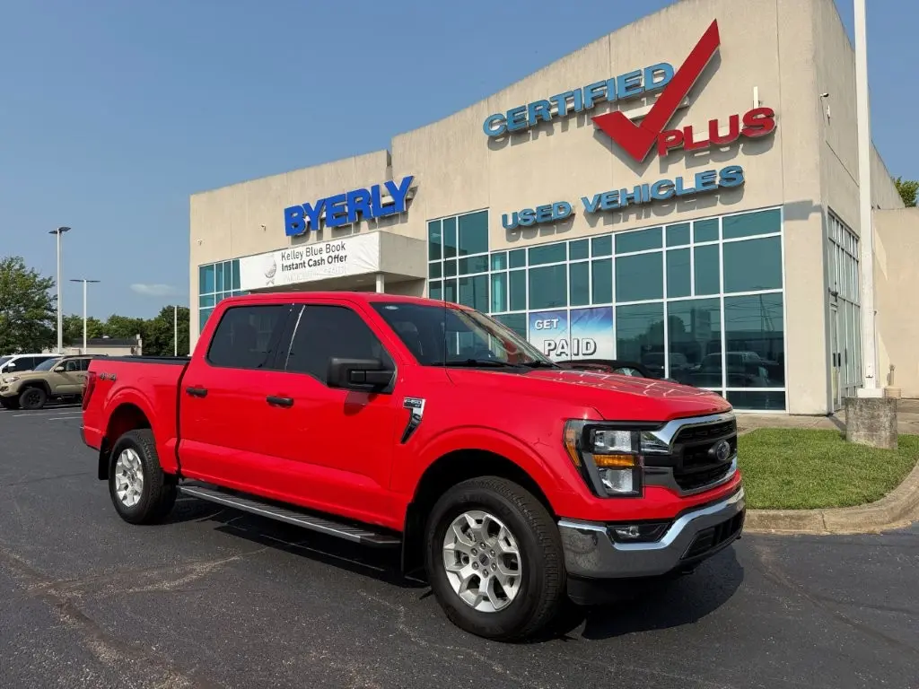 2023 Ford F-150 - $43,749