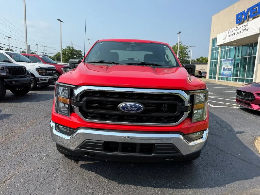 2023 Ford F-150 - $43,749
