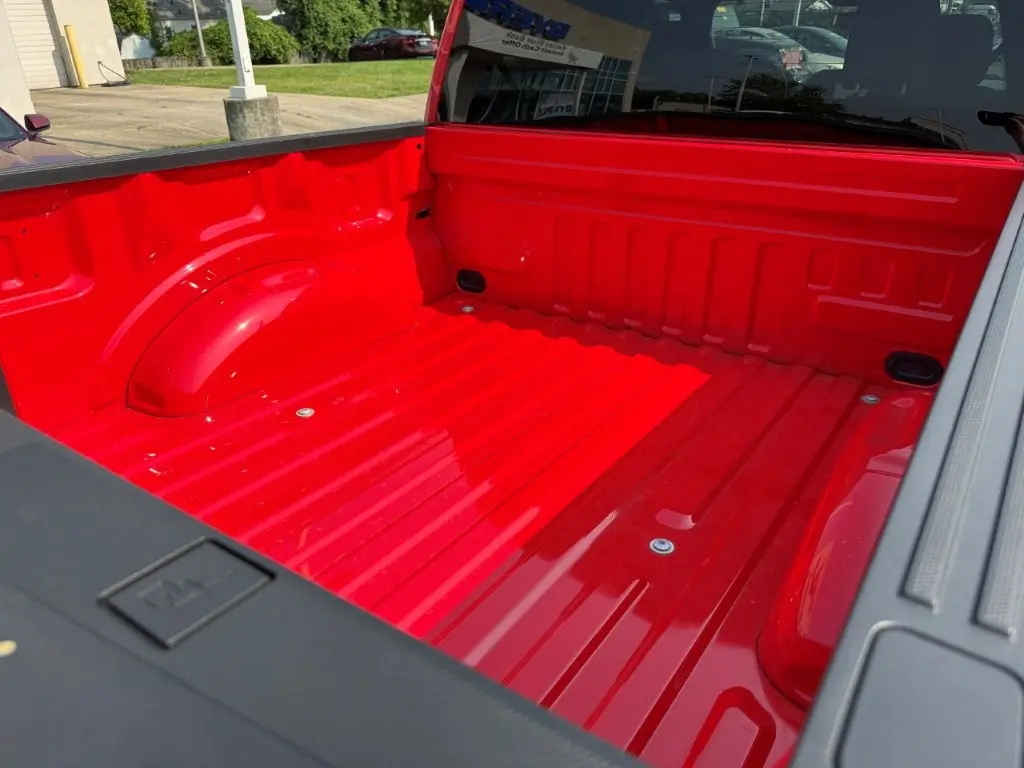 2023 Ford F-150 - $43,749