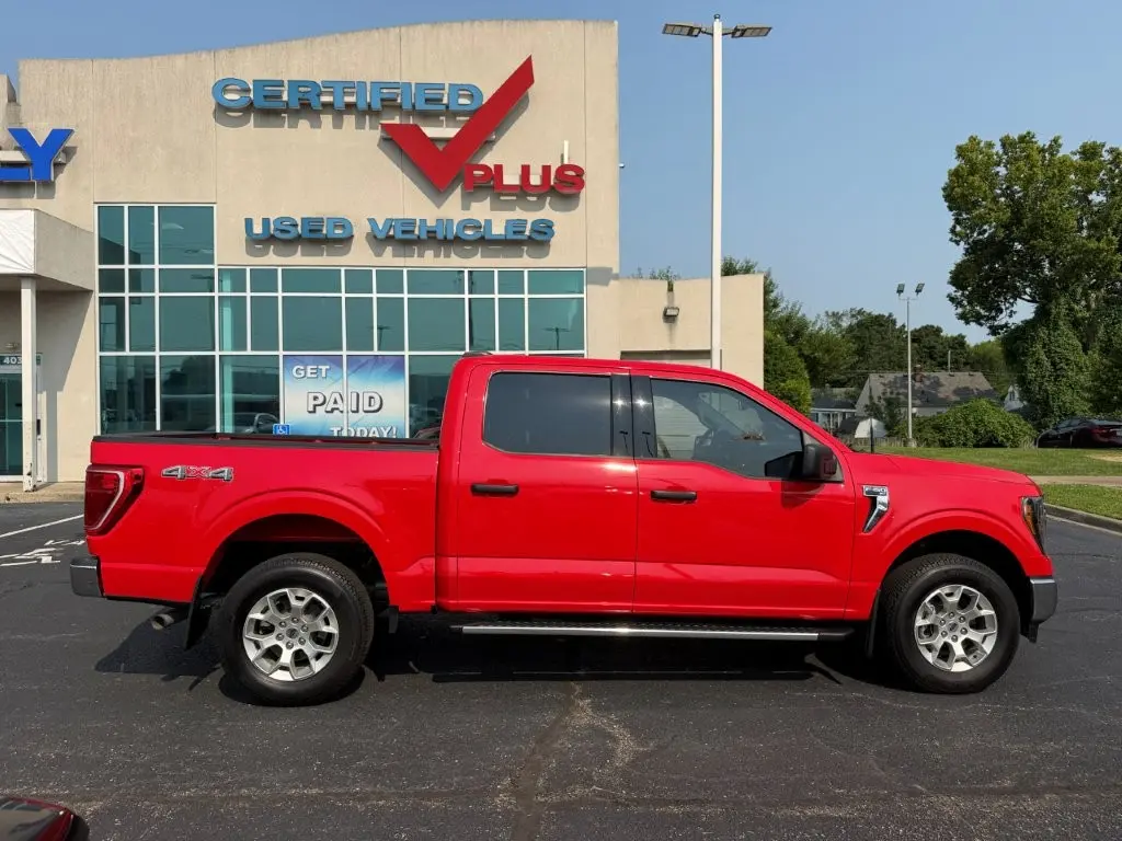2023 Ford F-150 - $43,749