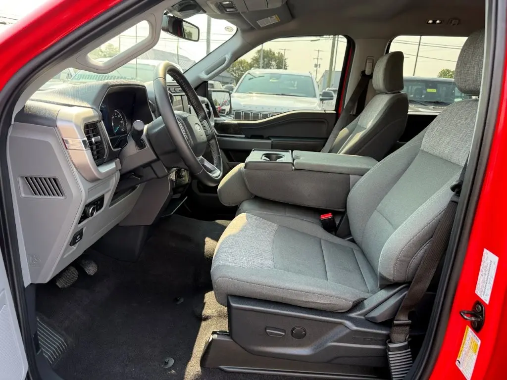 2023 Ford F-150 - $43,749