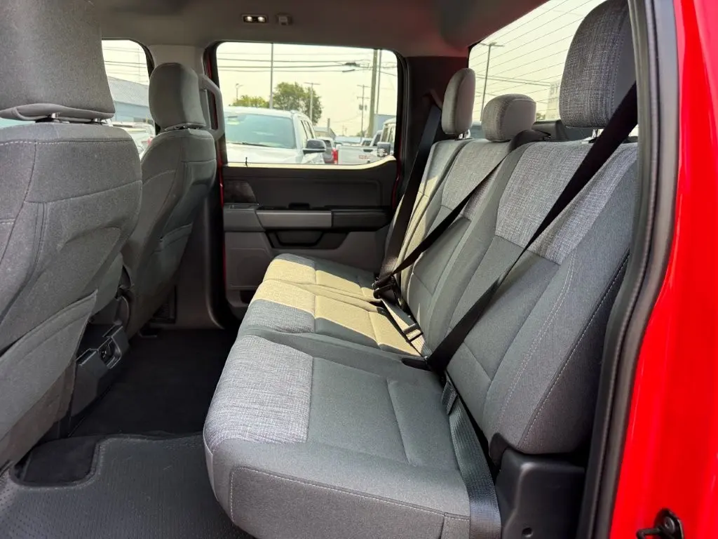2023 Ford F-150 - $43,749