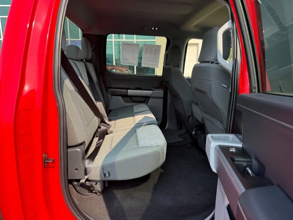 2023 Ford F-150 - $43,749