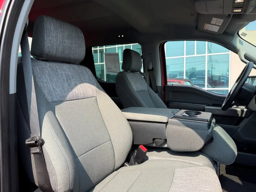2023 Ford F-150 - $43,749