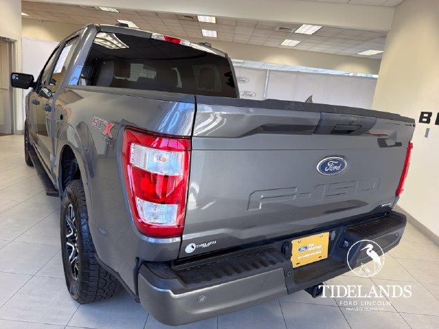 2023 Ford F-150 - $37,200