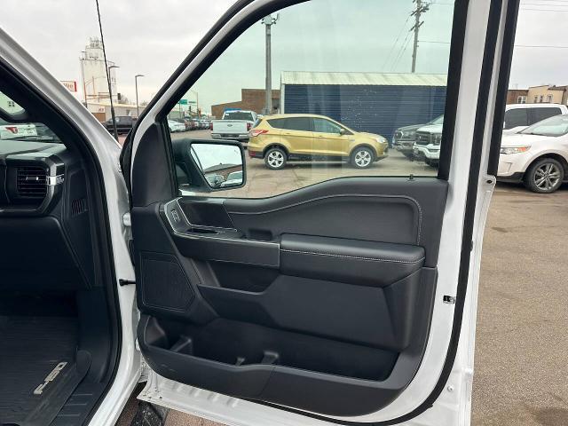 2023 Ford F-150 - $42,900